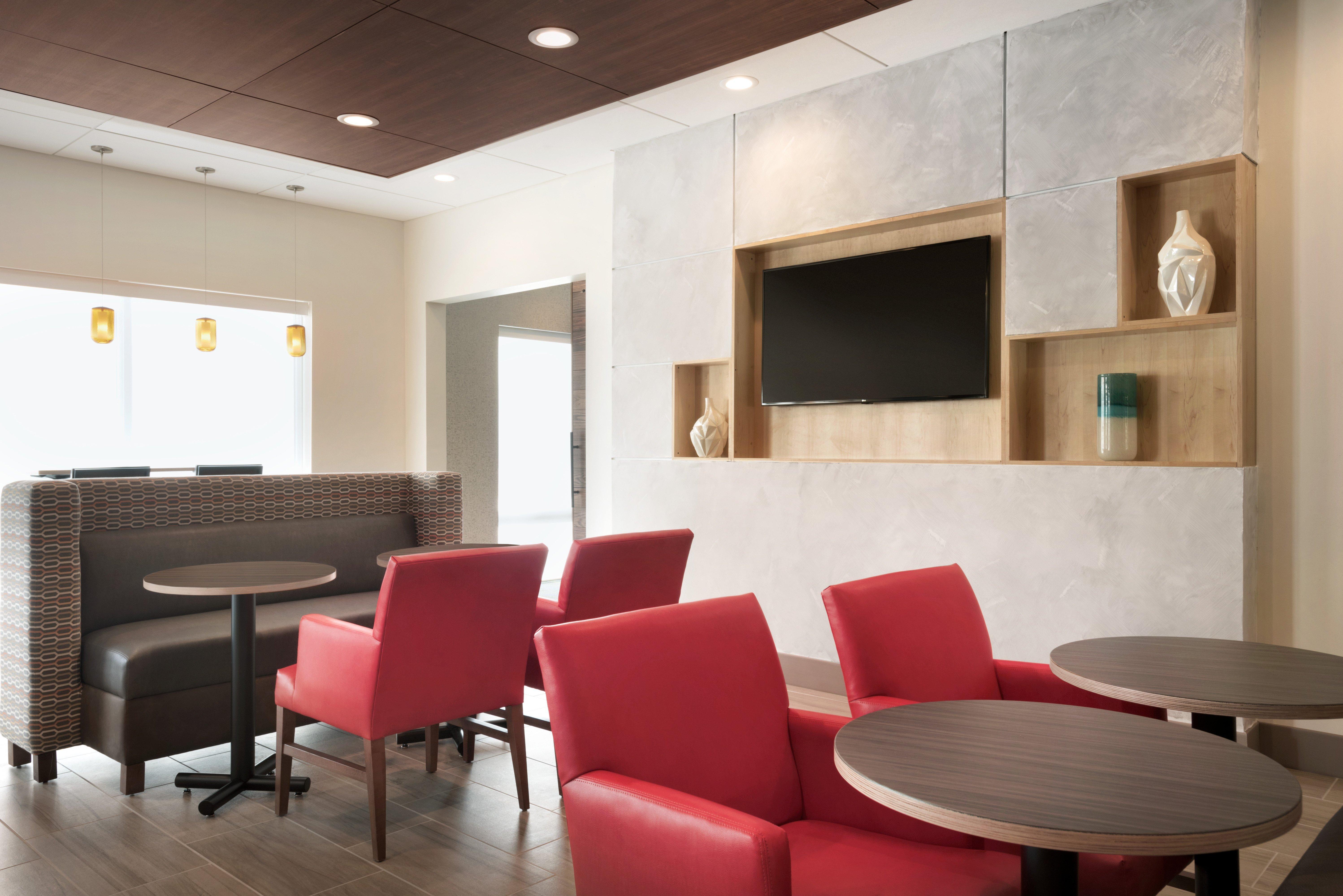 Holiday Inn Express & Suites - Cincinnati South - Wilder By Ihg Exterior photo